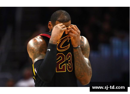 永利yl23455NBA历史：詹姆斯季后赛创造的三双传奇 - 副本